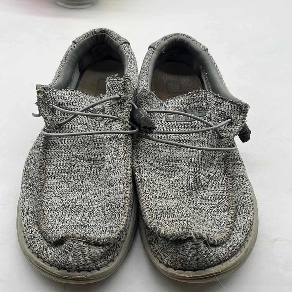 Hey Dude Gray Wally Socks Sz 9. MCL2061D